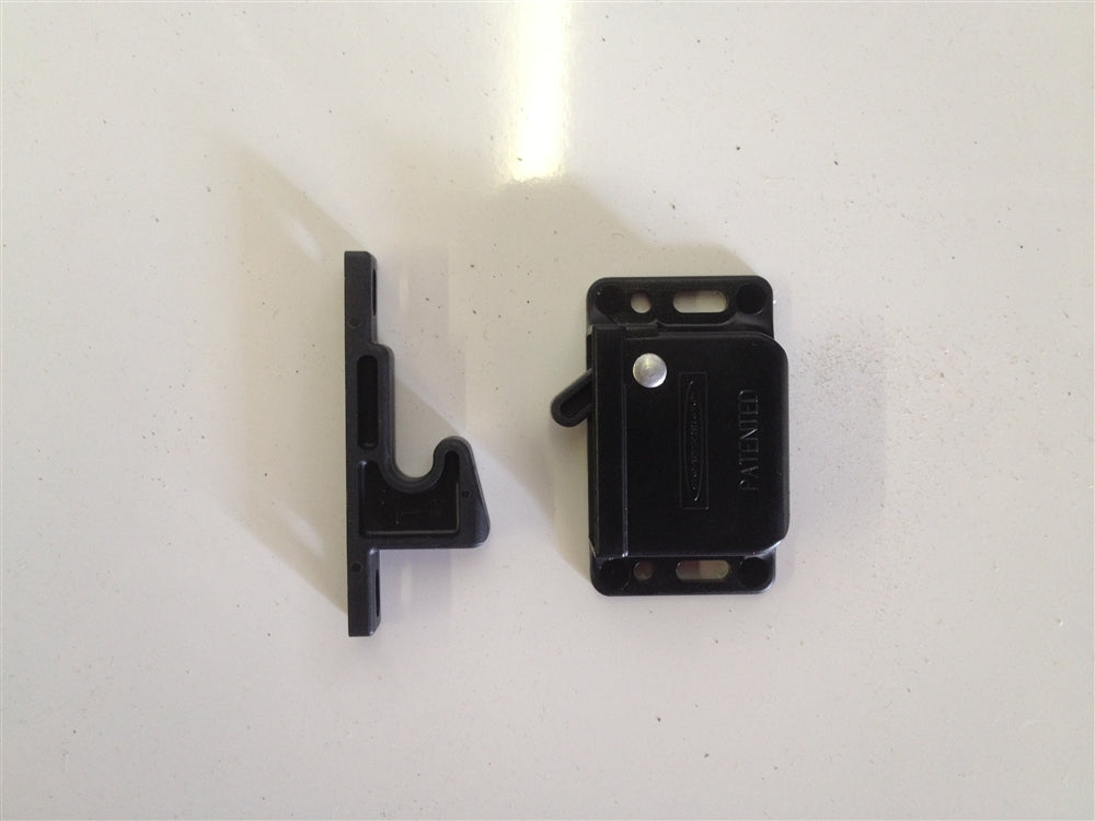 Southco Push to Close Latch, Black