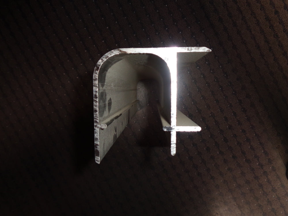 TM-FFC-13381 - Taylor Made Corner Extrusion