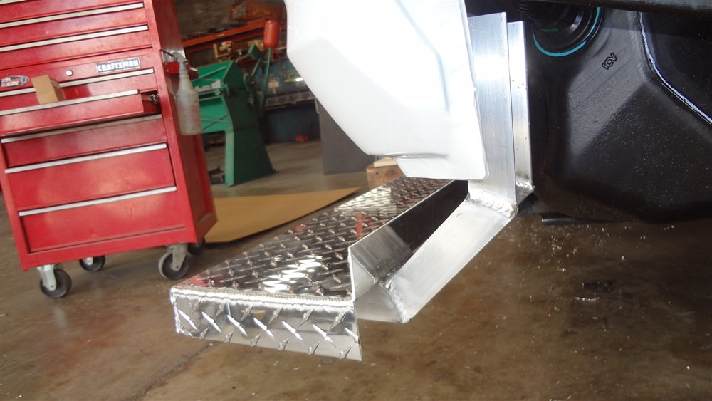 Type I Dodge RAM Running Boards (2017-Up) - Type-I-Dodge-Running-Boards
