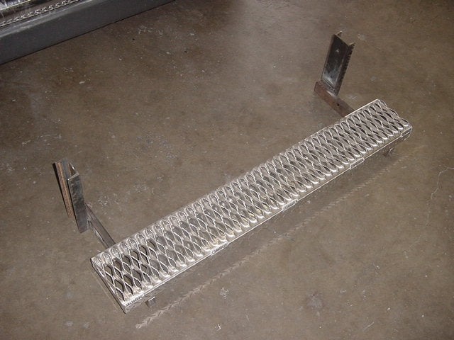 Type II Stationary Rear Step