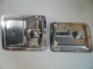 Wheeled Coach Interior Door Handle, Locking - WC-HA25196
